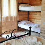 Ξενοδοχείο Pitos