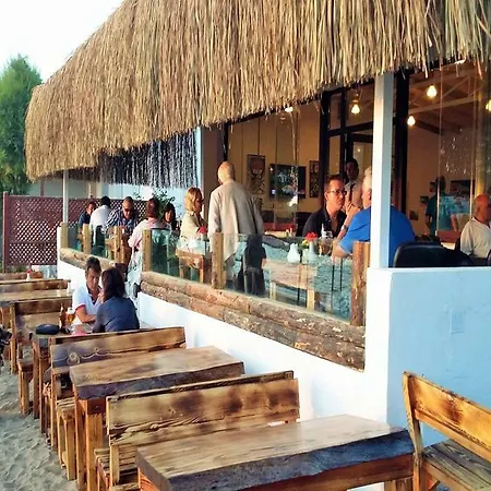 Pitos Otel Gümüşlük