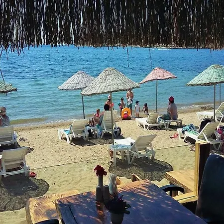 Pitos Otel Gümüşlük