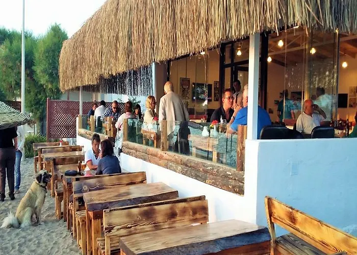 Pitos Hotel Gumusluk